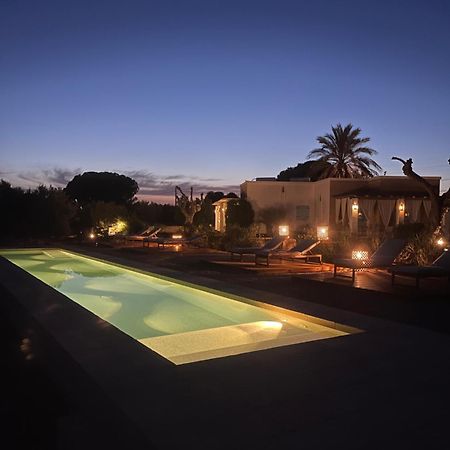 Casa Vacanze La Corte Aparthotel Torre Vado Luaran gambar