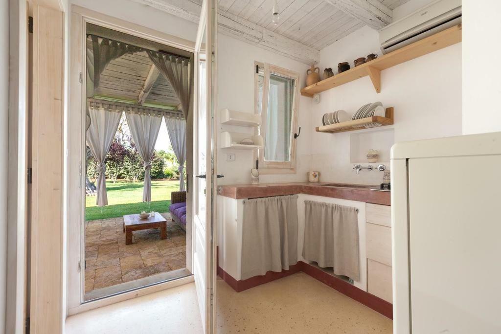 Casa Vacanze La Corte Aparthotel Torre Vado Luaran gambar