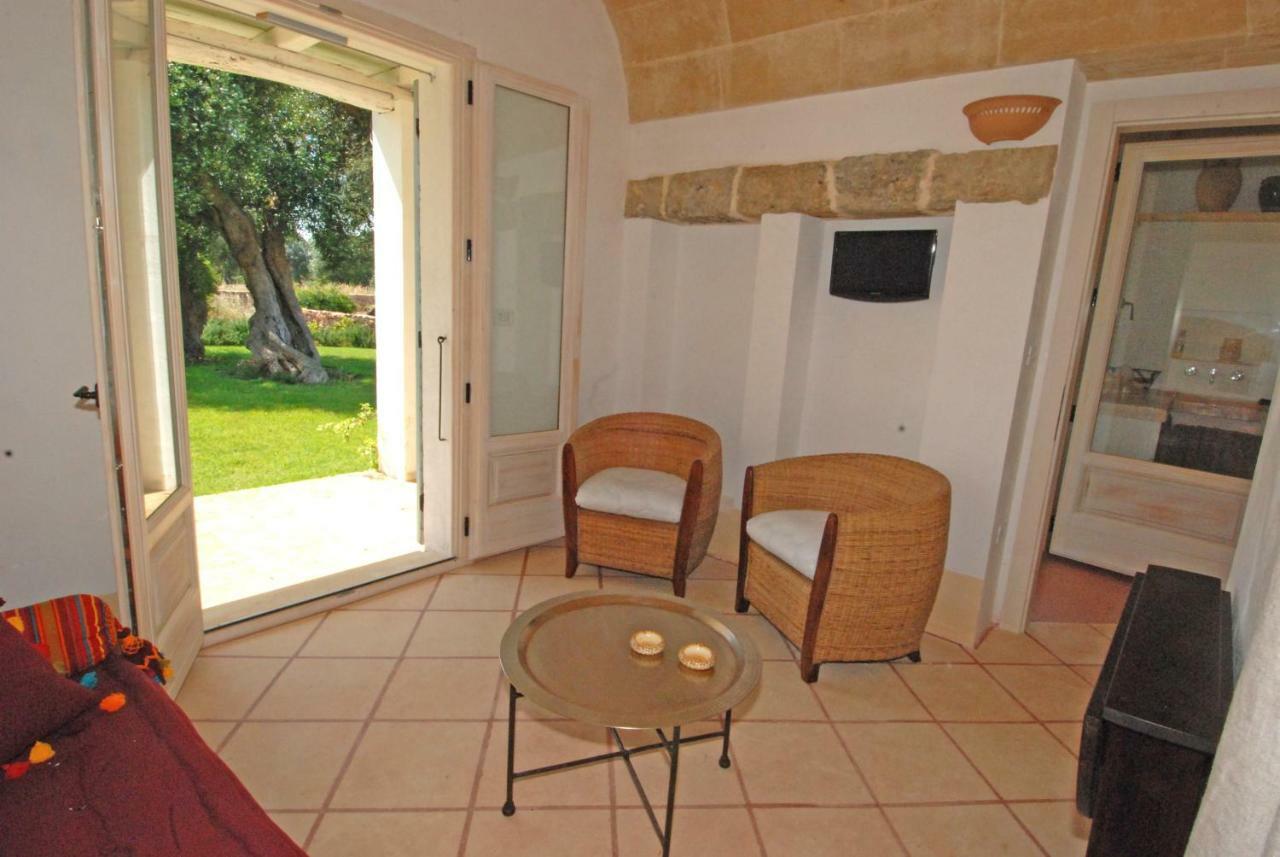 Casa Vacanze La Corte Aparthotel Torre Vado Luaran gambar